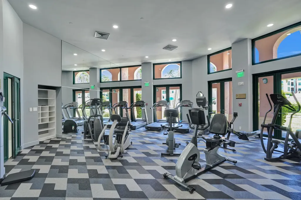 100 SE 5th Avenue Boca Raton FL 33432