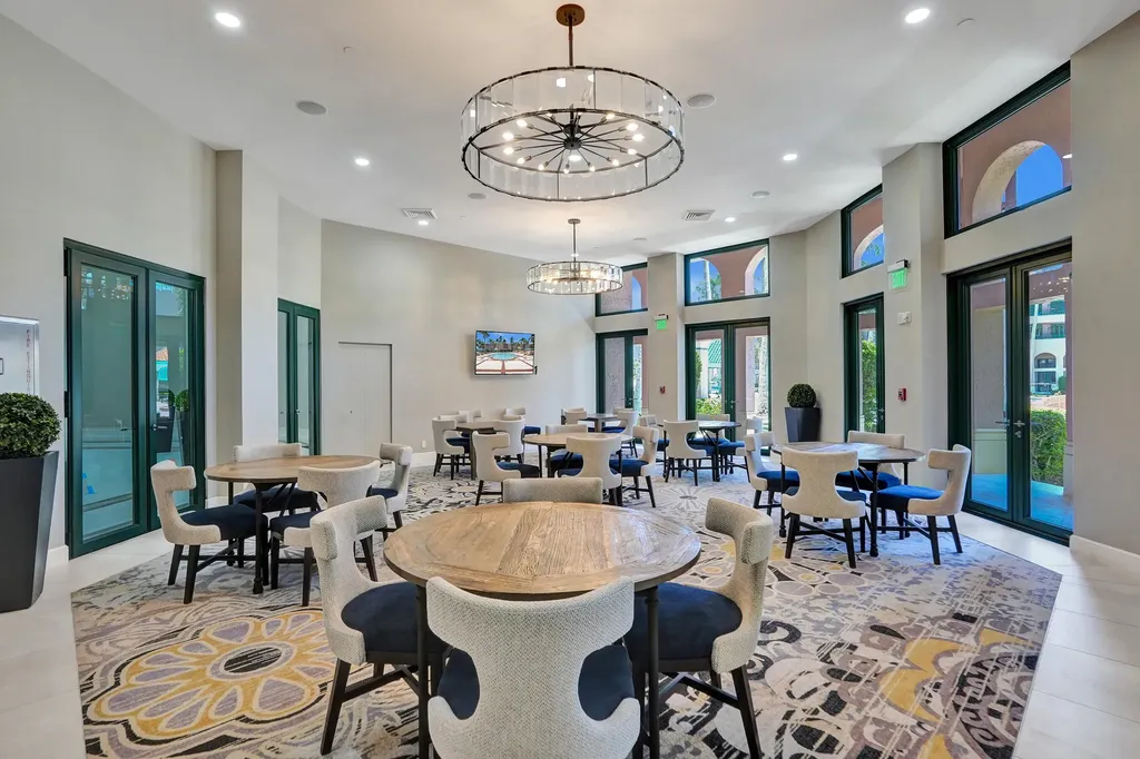 100 SE 5th Avenue Boca Raton FL 33432