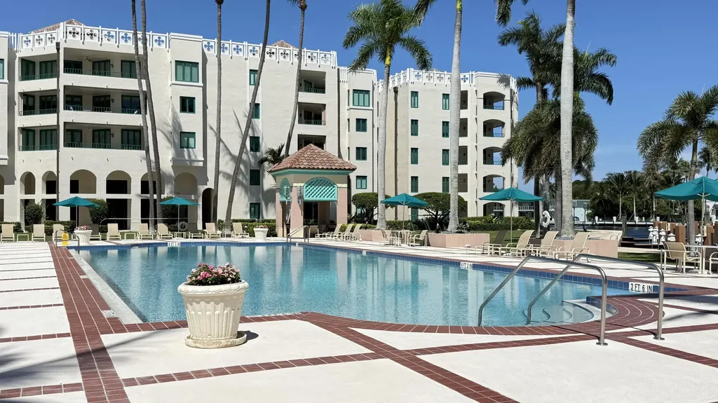 100 SE 5th Avenue Boca Raton FL 33432