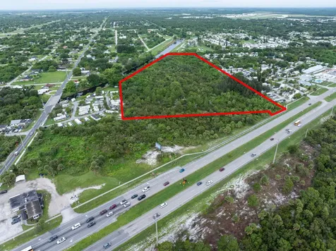 2100 N Us Highway 1 Fort Pierce FL 34945
