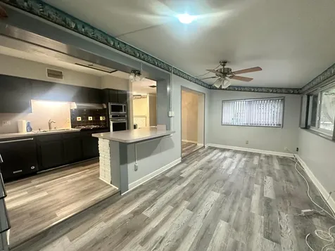 1014 W Broward Street Lantana FL 33462