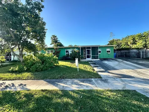 1014 W Broward Street Lantana FL 33462