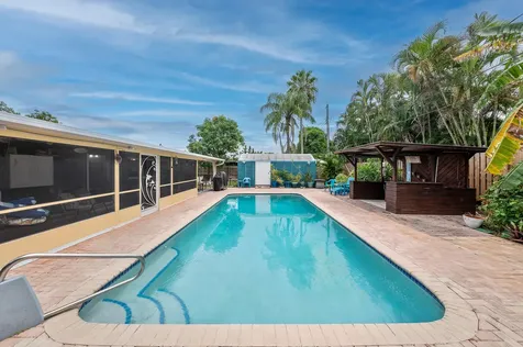 1014 W Broward Street Lantana FL 33462
