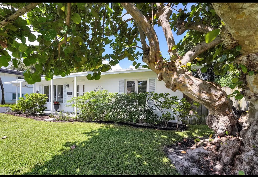 1167 SW 5th Street Boca Raton FL 33486