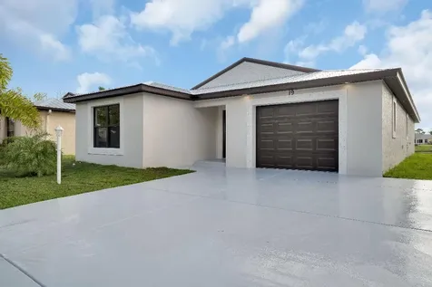 50 La Puerte Del Norte Fort Pierce FL 34951
