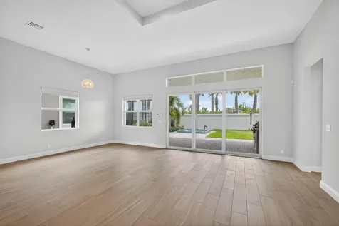 9901 Regency Way Palm Beach Gardens FL 33412
