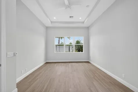 9901 Regency Way Palm Beach Gardens FL 33412