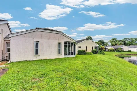 1048 Island Manor Drive Greenacres FL 33413