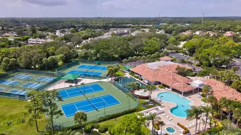 1048 Island Manor Drive Greenacres FL 33413