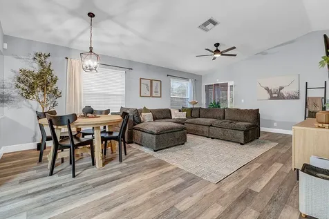 1048 Island Manor Drive Greenacres FL 33413