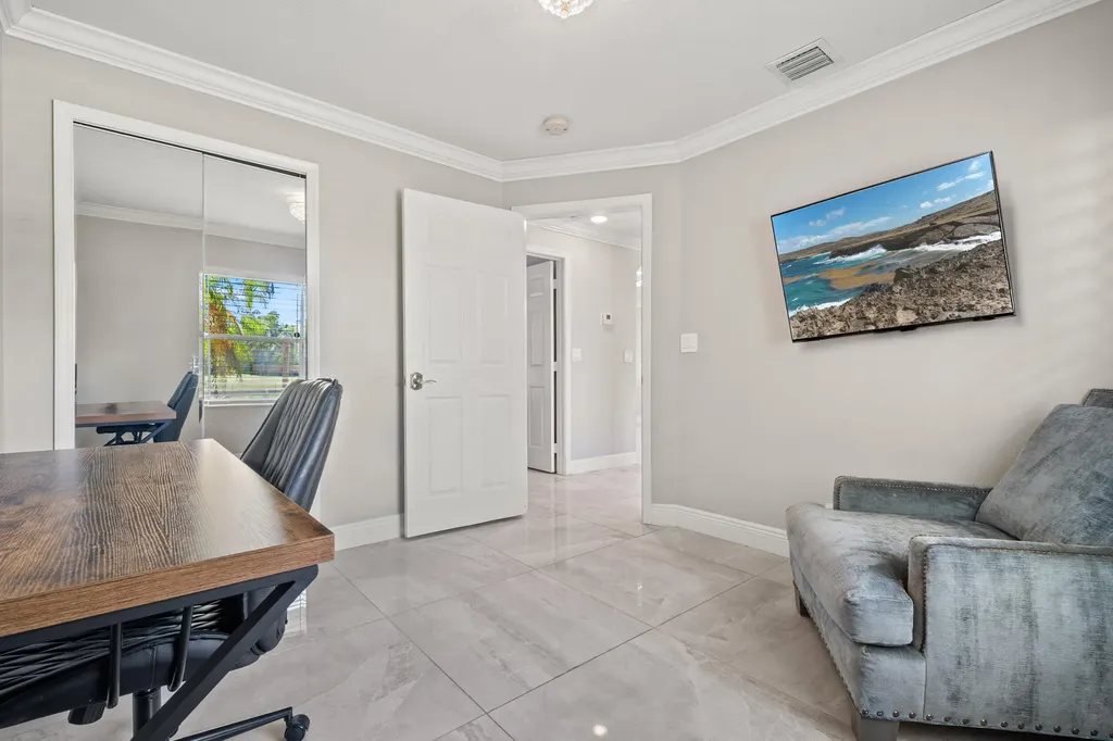 16857 90th Street N Loxahatchee FL 33470