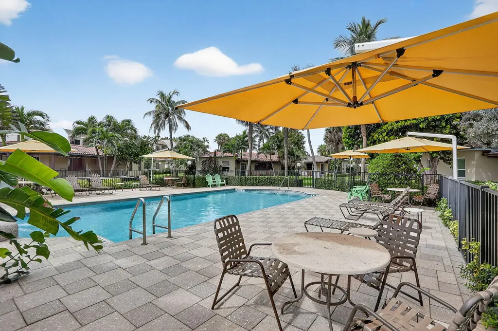 1225 Hillsboro Mile Hillsboro Beach FL 33062