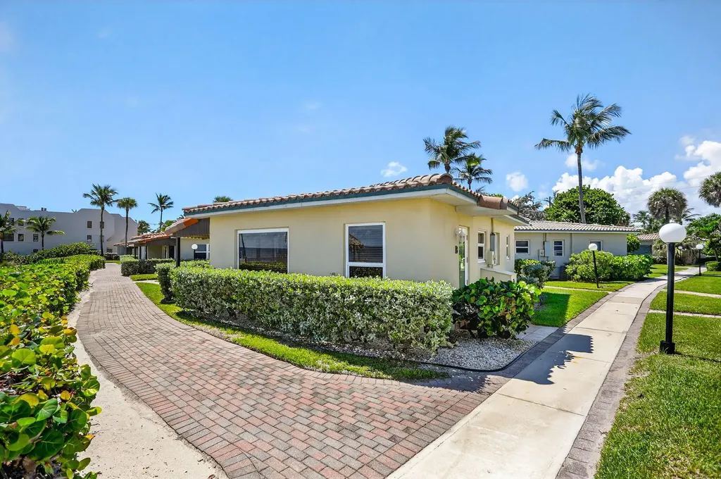 1225 Hillsboro Mile Hillsboro Beach FL 33062