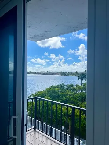301 Croton Avenue Lantana FL 33462