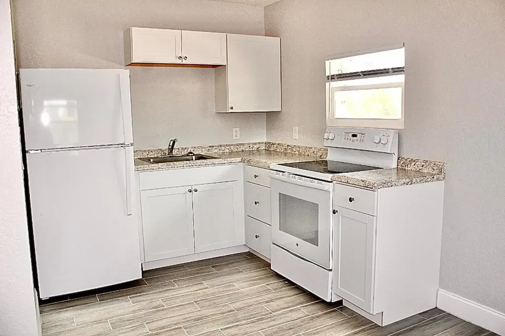 305 Cypress Drive E Lake Park FL 33403