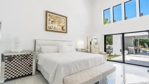 501 Sandpiper Way Boca Raton FL 33431