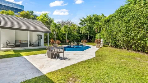 501 Sandpiper Way Boca Raton FL 33431