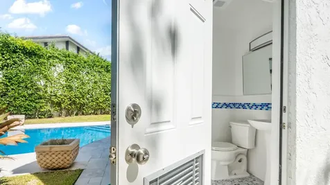 501 Sandpiper Way Boca Raton FL 33431