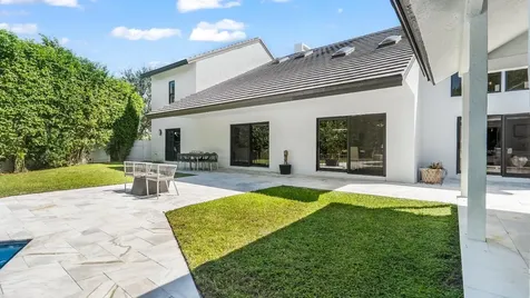 501 Sandpiper Way Boca Raton FL 33431