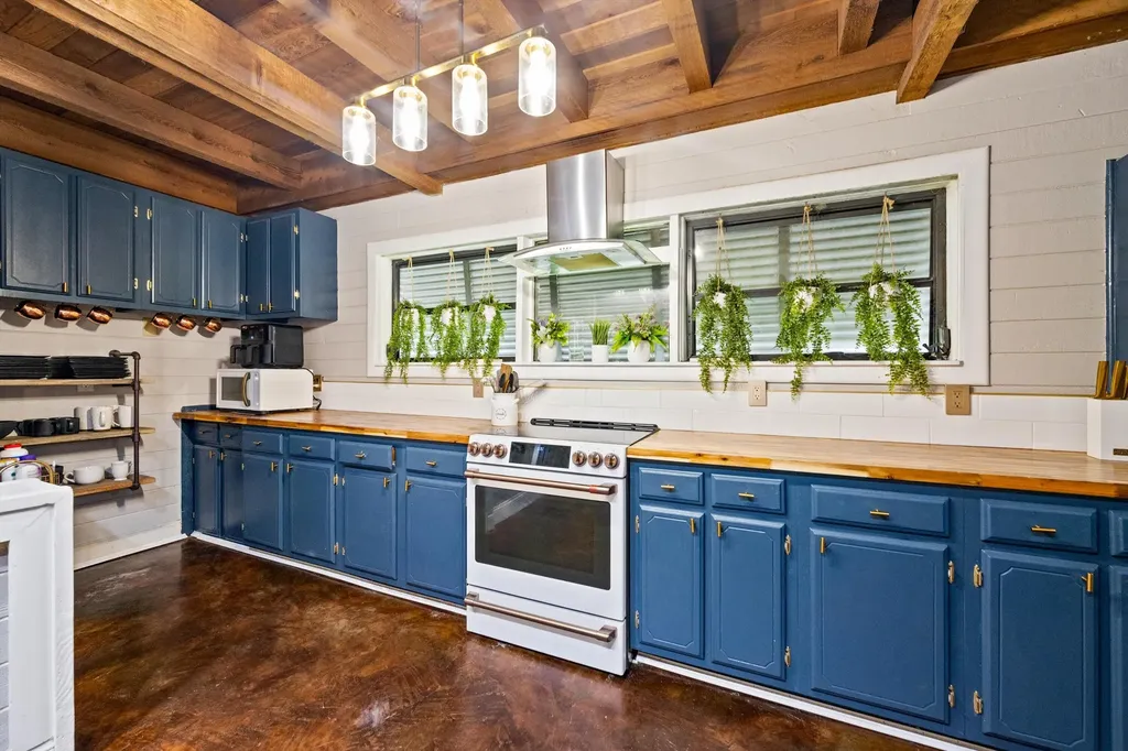 2915 Doe Trail The Acreage FL 33470