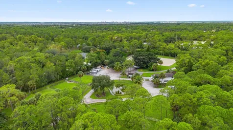 2915 Doe Trail The Acreage FL 33470