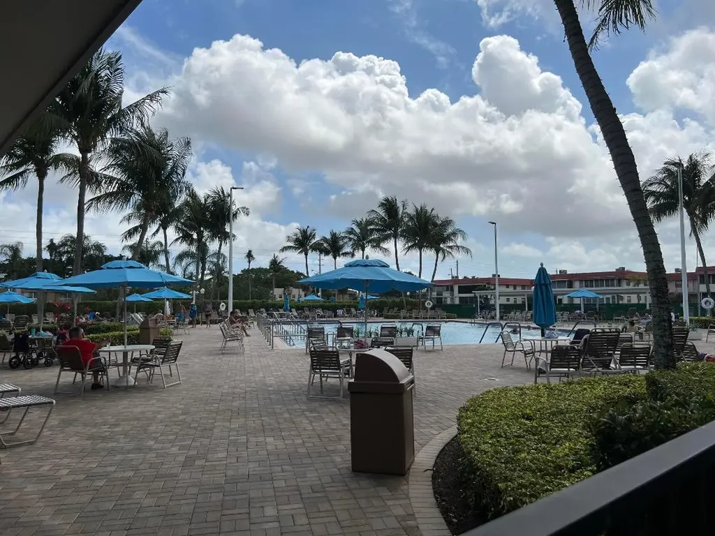 886 Flanders S Delray Beach FL 33484