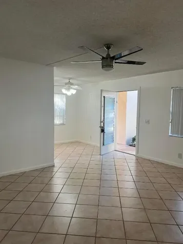886 Flanders S Delray Beach FL 33484