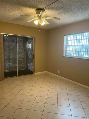 886 Flanders S Delray Beach FL 33484