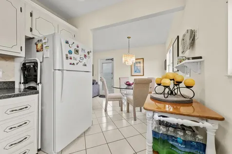 20 Waterford A Delray Beach FL 33446