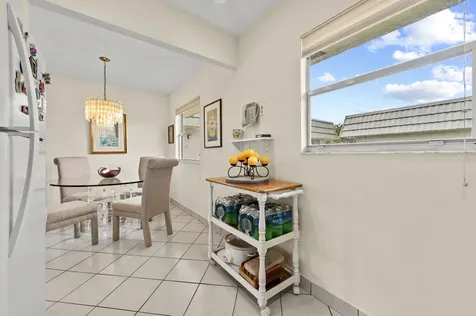 20 Waterford A Delray Beach FL 33446