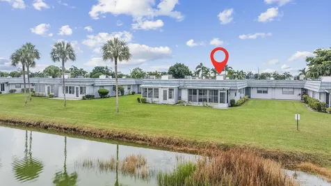 20 Waterford A Delray Beach FL 33446
