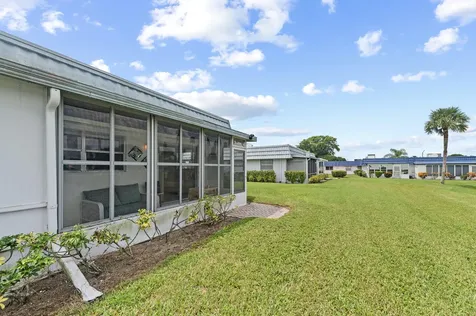 20 Waterford A Delray Beach FL 33446