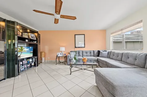 20 Waterford A Delray Beach FL 33446