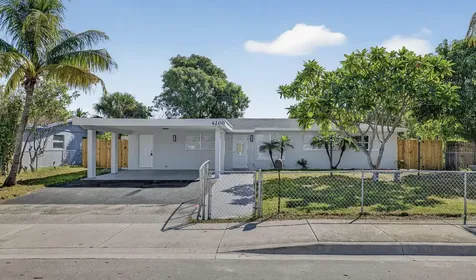 4200 NE 3rd Avenue Deerfield Beach FL 33064