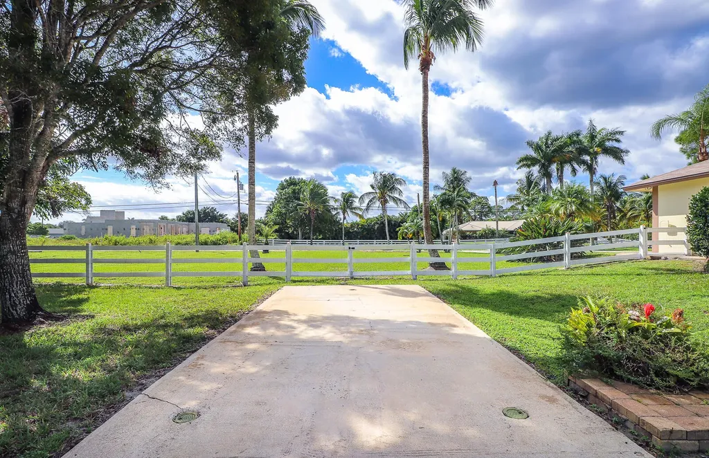 7751 162nd Court N Palm Beach Gardens FL 33418