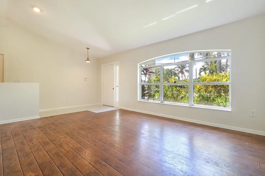 7751 162nd Court N Palm Beach Gardens FL 33418
