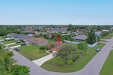 1298 SW Patricia Avenue Port St Lucie FL 34953