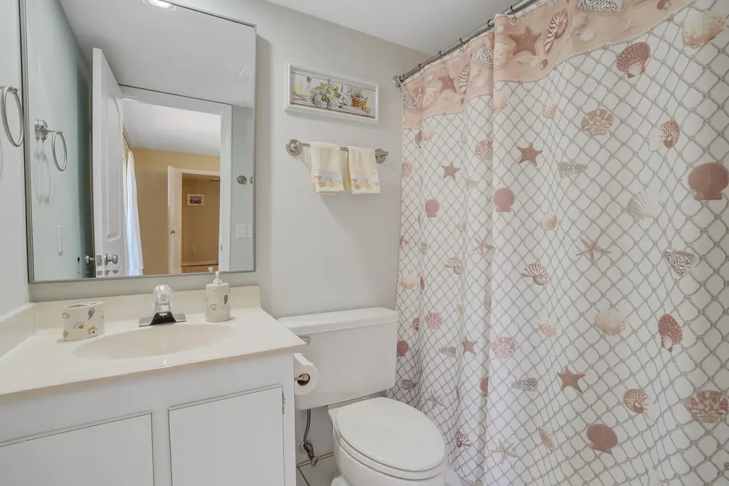825 Center Street Jupiter FL 33458