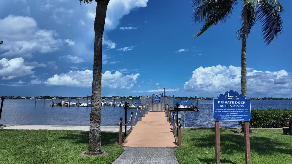 825 Center Street Jupiter FL 33458
