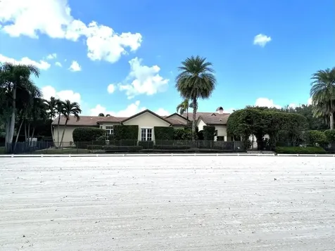 2057 Appaloosa Trail Wellington FL 33414