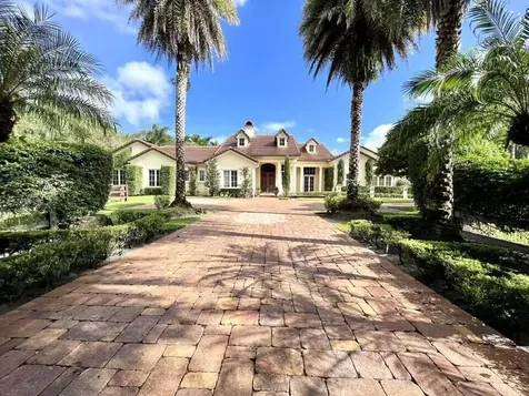 2057 Appaloosa Trail Wellington FL 33414