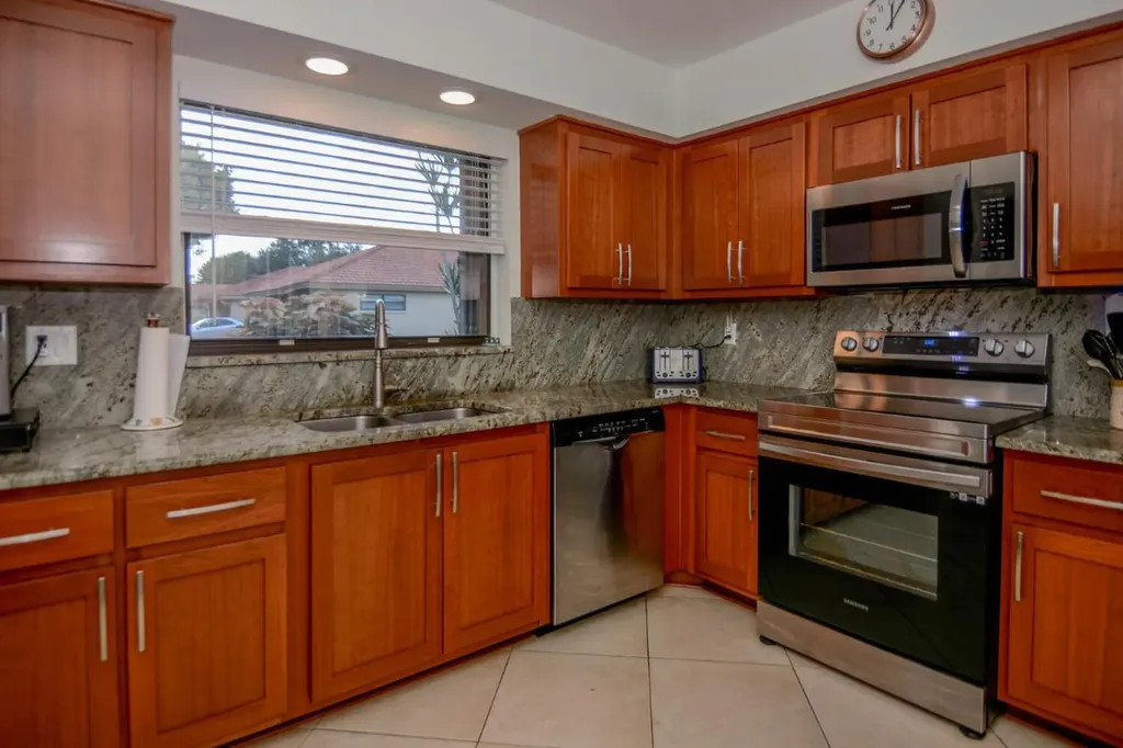4580 Laurel Tree Road Boynton Beach FL 33436