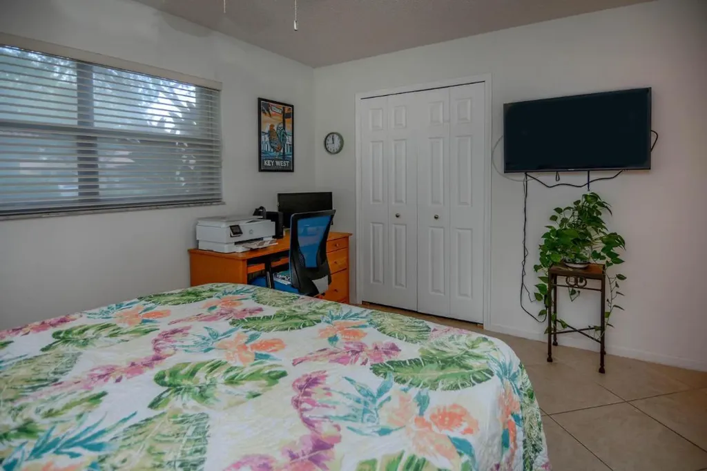 4580 Laurel Tree Road Boynton Beach FL 33436