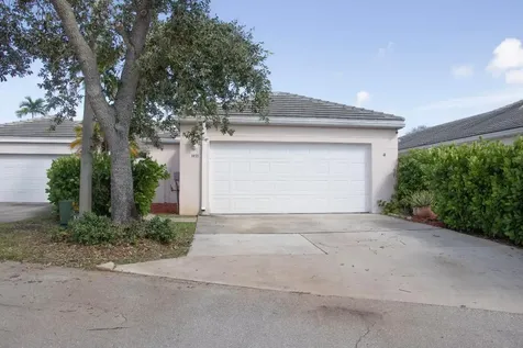 1037 Island Manor Drive Greenacres FL 33413