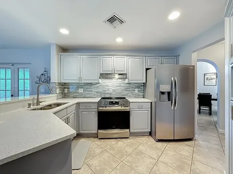 14 Lawrence Lake Drive Boynton Beach FL 33436