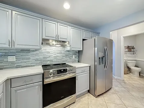14 Lawrence Lake Drive Boynton Beach FL 33436