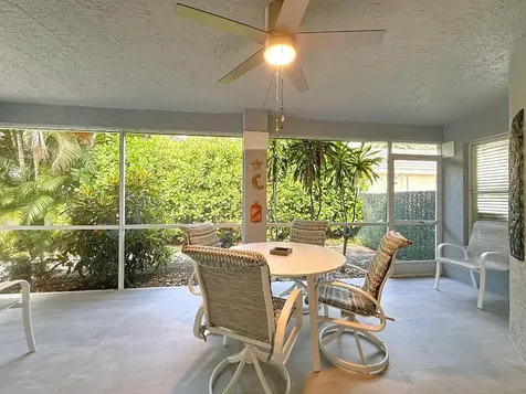 14 Lawrence Lake Drive Boynton Beach FL 33436