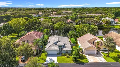 14 Lawrence Lake Drive Boynton Beach FL 33436