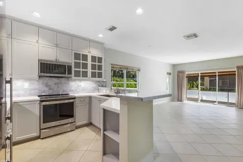 1484 New Castle Terrace Wellington FL 33414