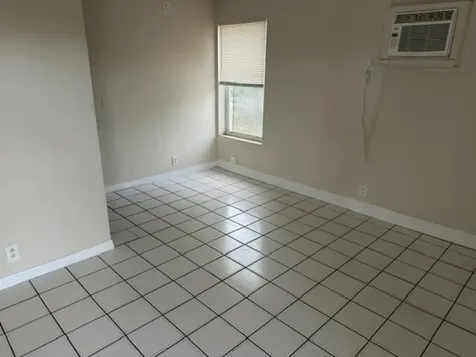 1360 10th Street West Palm Beach FL 33401
